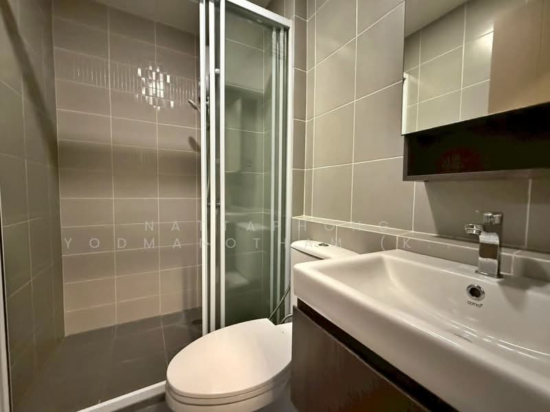 Aspire Pinklao-Arun Ammarin, Bangkok, Arun Amarin Road, Arun Amarin, Bangkok Noi, Bangkok, 1 Bedroom, 33 sqm, Condo For Rent, by NATTAPHONG Yodmanotham (K. Book), 500434851 - DDproperty.com