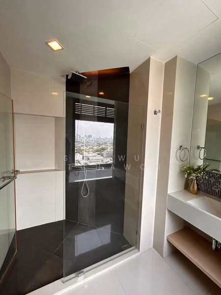Rhythm Sukhumvit 44/1, Bangkok, Sukhumvit Road, Phra Kanong, Khlong Toei, Bangkok, 1 Bedroom, 48 sqm, Condo For Rent, by Sarawut Ratchawong, 500434864 - DDproperty.com