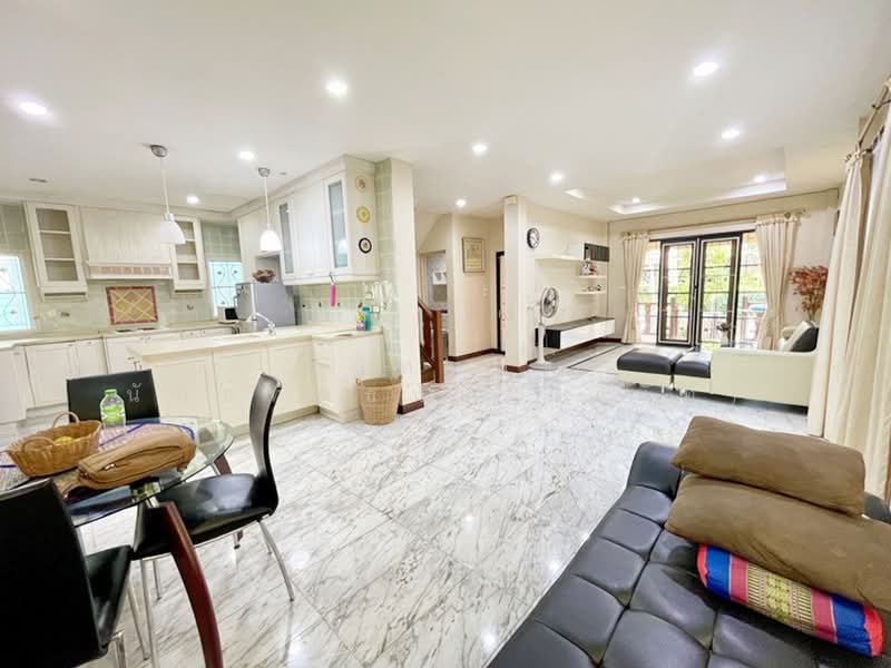 Vararom Prachauthit 98, Bangkok, Soi Pracha Uthit 98, Pracha Uthit Road, Thung Khru, Bangkok, 3 Bedrooms, 180 sqm, Single Detached House For Sale, by ธนัทนนต์ นัทธ์ทัตธนันท์ (นัท), 500434921 - DDproperty.com