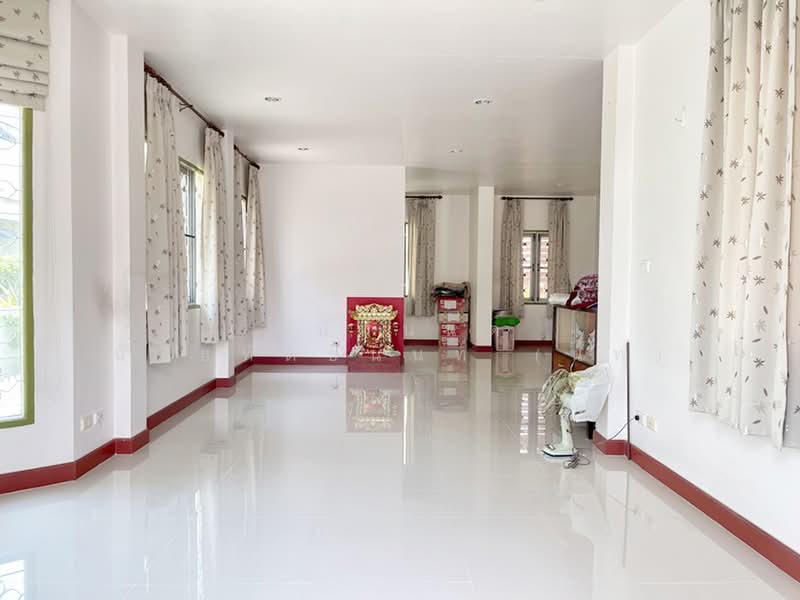 Vararom Prachauthit 98, Bangkok, Soi Pracha Uthit 98, Pracha Uthit Road, Thung Khru, Bangkok, 3 Bedrooms, 190 sqm, Single Detached House For Sale, by ธนัทนนต์ นัทธ์ทัตธนันท์ (นัท), 500434938 - DDproperty.com
