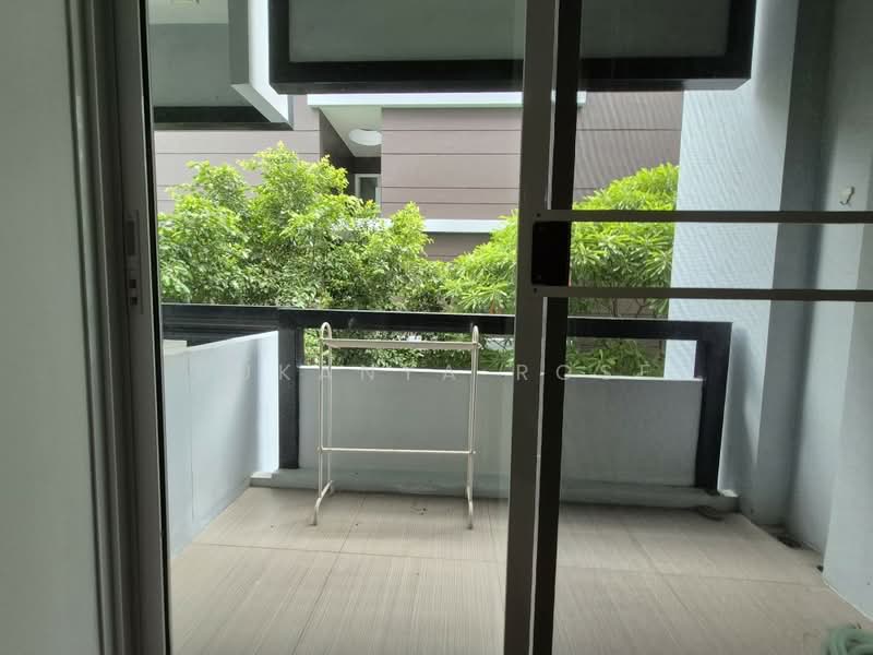 The Next Sukhumvit 52, Bangkok, 41 Sukhumvit 52 Road, Bang Chak, Phra Khanong, Bangkok, 1 Bedroom, 40 sqm, Condo For Rent, by Sukanya Rose, 500434964 - DDproperty.com