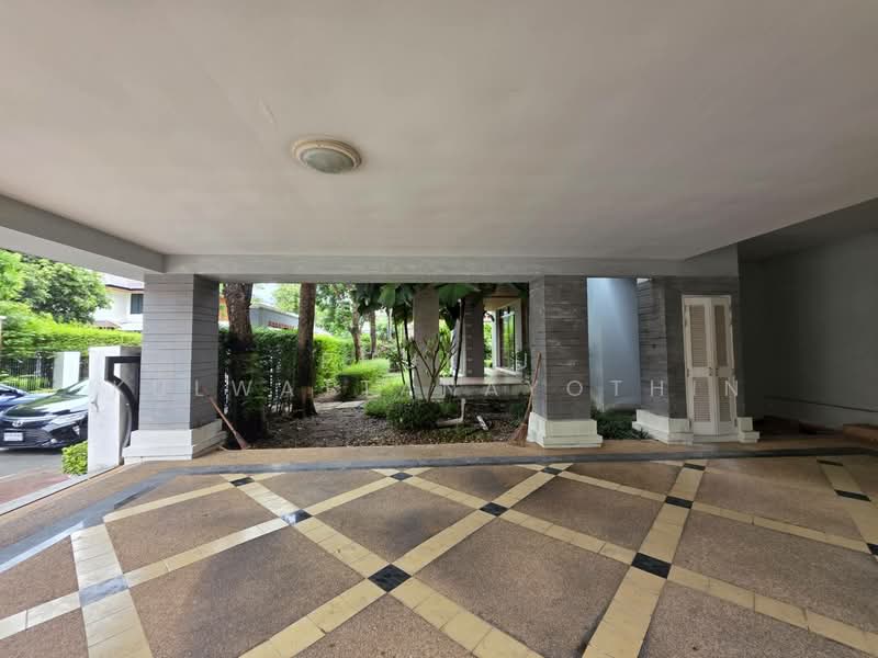 Narasiri Phatthanakan-Srinakarin,Bangkok, Bangkok, ศรีนครินทร์, Suan Luang, Bangkok, 5 Bedrooms, 600 sqm, Single Detached House For Sale, by Phukij Kulwattanayothin, 500434995 - DDproperty.com