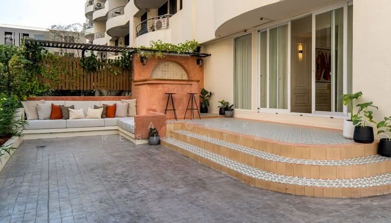 Supalai Place Sukhumvit 39, Bangkok, 175-179 Soi Sukhumvit 39 Sukhumvit Road, Khlong Tan Nua, Watthana, Bangkok, 4 Bedrooms, 338 sqm, Condo For Sale, by Bangkok Residential, 500435006 - DDproperty.com