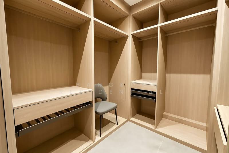 The Strand Thonglor, Bangkok, 36 Soi Sukhumvit 55, Khlong Tan Nua, Watthana, Bangkok, 2 Bedrooms, 110 sqm, Condo For Sale, by Bangkok Residential, 500435028 - DDproperty.com