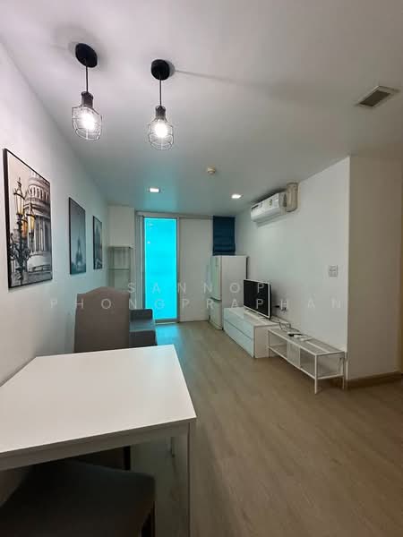 The Colory Vivid, Bangkok, 11 Pracha Rat Bamphen 6 Alley, Huai Khwang, Bangkok, 2 Bedrooms, 58 sqm, Condo For Rent, by Sannop Phongpraphan, 500435046 - DDproperty.com
