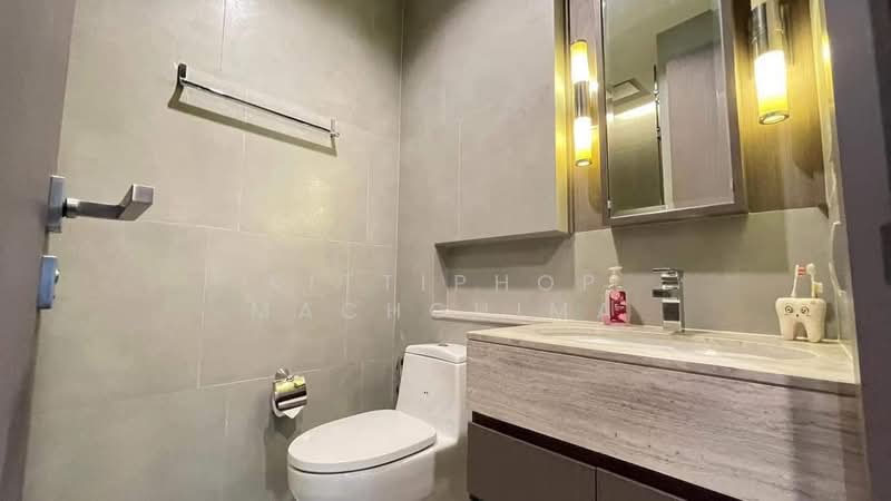 The Diplomat Sathorn, Bangkok, 158 Sathorn Nua Road, Silom, Bang Rak, Bangkok, 2 Bedrooms, 70 sqm, Condo For Sale, by Kittiphop Machchima, 500435051 - DDproperty.com