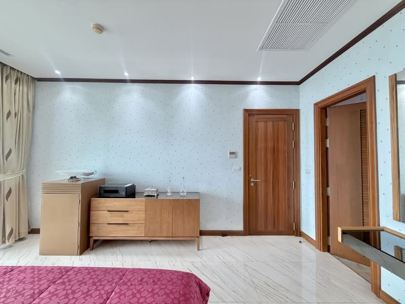 Casalunar Paradiso, Chon Buri (Pattaya), Sukhumvit Road, Saen Suk, Muang Chon Buri, Chon Buri (Pattaya), 3 Bedrooms, 150 sqm, Condo For Sale, by Paula ., 500435058 - DDproperty.com