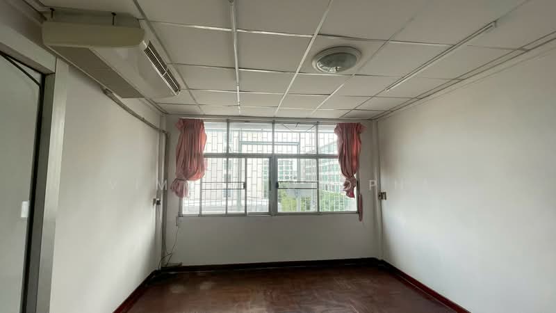 อาคารพาณิชย์ ทําเลทอง ติดถนนใหญ่, กรุงเทพ, ลาดพร้าว, กรุงเทพ, 300 ตร.ม., ตึกแถว-อาคารพาณิชย์ ขาย, โดย Vimon Boodpha, 500435082 - DDproperty.com