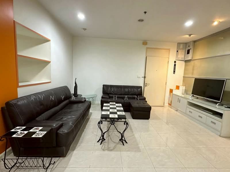 Silom Grand Terrace, Bangkok, Soi Saladaeng 2, Saladaeng Road, Silom, Bang Rak, Bangkok, 2 Bedrooms, 84 sqm, Condo For Rent, by Pinyada Hantewee, 500435131 - DDproperty.com
