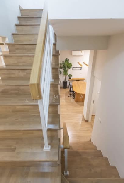 Baan Klang Muang Classe Ekkamai-Ramintra, Bangkok, Sukhonthasawat Road, Lat Phrao, Bangkok, 4 Bedrooms, 241 sqm, Single Detached House For Sale, by Pemika Aukkaraleekul, 500435146 - DDproperty.com