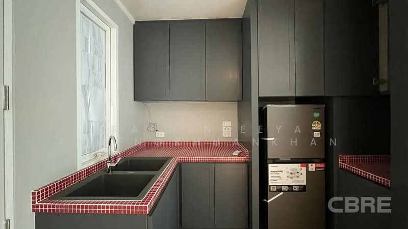 Baan Siriyenakat, Bangkok, 50 Yenakat, Thung Maha Mek, Sathon, Bangkok, 1 Bedroom, 56 sqm, Condo For Sale, by Praphinleeya Phuengkhuankhan, 500435213 - DDproperty.com