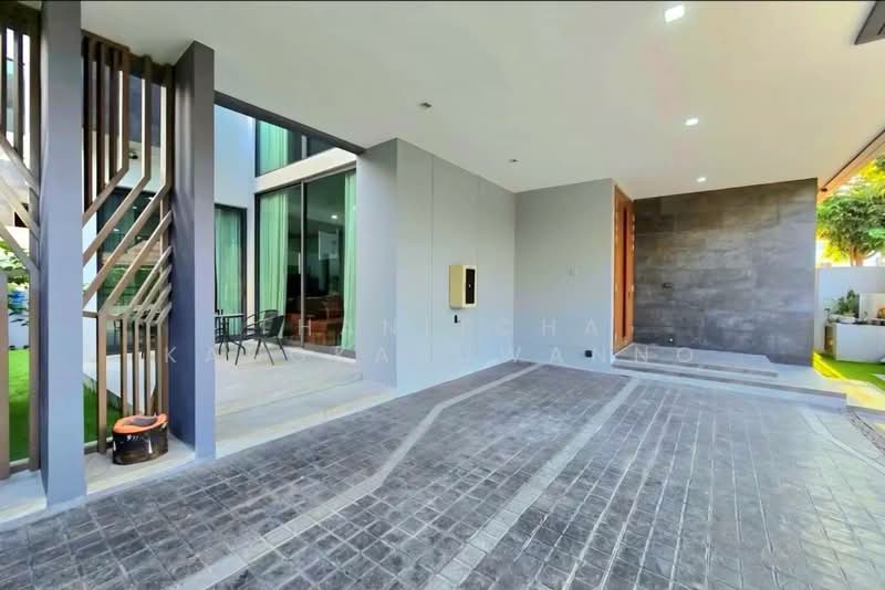 The Gentry Phatthanakan 2, Bangkok, Phatthanakan 32, Suan Luang, Bangkok, 4 Bedrooms, 440 sqm, Single Detached House For Rent, by Thanitcha Kangkasuwanno, 500435233 - DDproperty.com