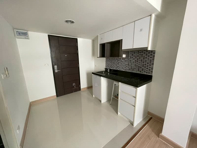 Chateau in Town Sukhumvit 64 Sky Moon, Bangkok, Sukhumvit 64 Road, Bang Chak, Phra Khanong, Bangkok, 1 Bedroom, 27 sqm, Condo For Rent, by คุณแจม, 500435379 - DDproperty.com