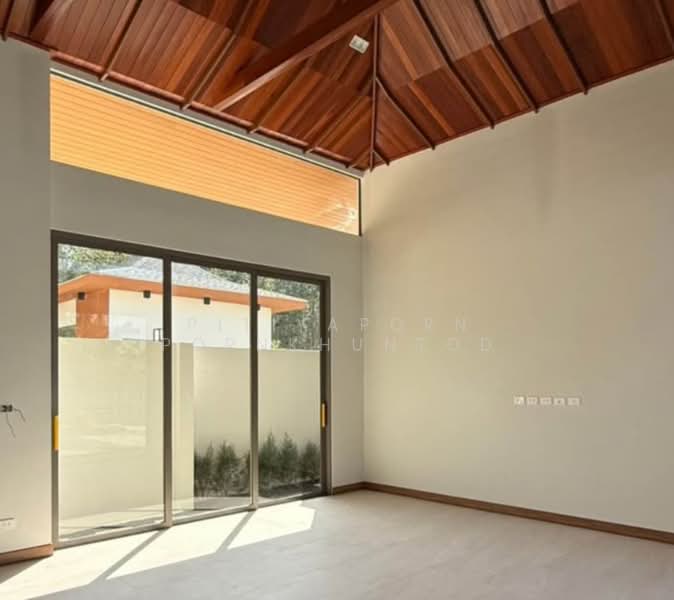 3-BR Villa, Phuket, Thep Krasattri, Thalang, Phuket, 3 Bedrooms, 311 sqm, Villa For Sale, by Pitiyaporn Pornkhuntod, 500435380 - DDproperty.com