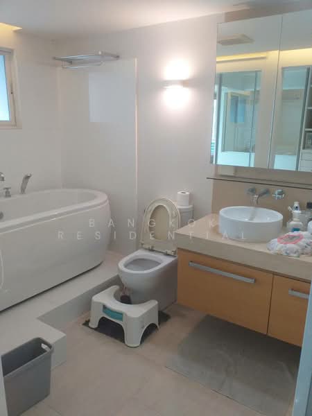 Liberty Park 1, Bangkok, 170 Soi Sukhumvit 23, Khlongtoei Nua, Watthana, Bangkok, 3 Bedrooms, 240 sqm, Condo For Sale, by Bangkok Residential, 500435390 - DDproperty.com