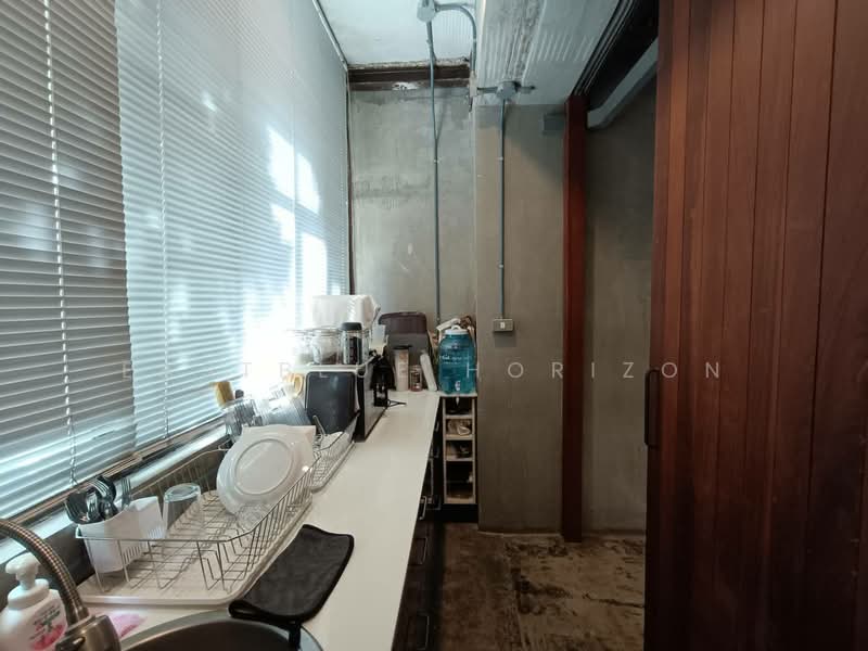 Home Office Town in town, กรุงเทพ, พลับพลา, วังทองหลาง, กรุงเทพ, 1,200 ตร.ม., ตึกแถว-อาคารพาณิชย์ ขาย, โดย Eastblue Horizon, 500435395 - DDproperty.com