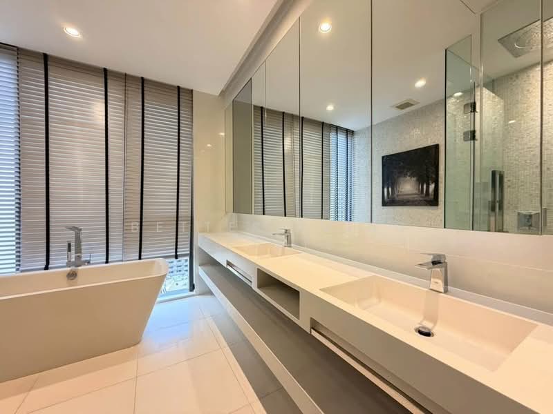 Vittorio 39, Bangkok, 8 Sukhumvit, Khlong Tan Nua, Watthana, Bangkok, 2 Bedrooms, 140 sqm, Condo For Rent, by BetterLiving Estate, 500435407 - DDproperty.com