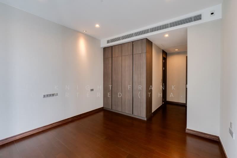 Q1 Sukhumvit, Bangkok, 1 Sukhumvit Road, Khlong Toei, Bangkok, 3 Bedrooms, 158 sqm, Condo For Rent, by Knight Frank Chartered (Thailand) Co.,Ltd, 500435410 - DDproperty.com
