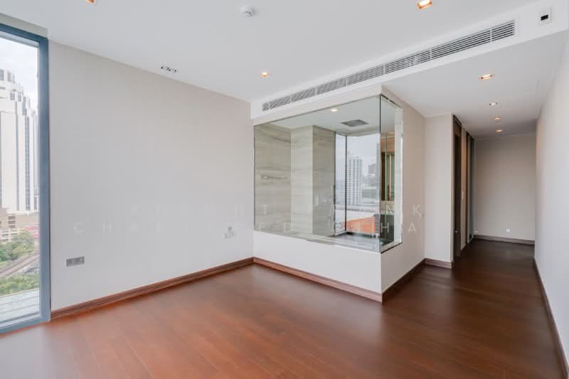Q1 Sukhumvit, Bangkok, 1 Sukhumvit Road, Khlong Toei, Bangkok, 3 Bedrooms, 158 sqm, Condo For Rent, by Knight Frank Chartered (Thailand) Co.,Ltd, 500435410 - DDproperty.com