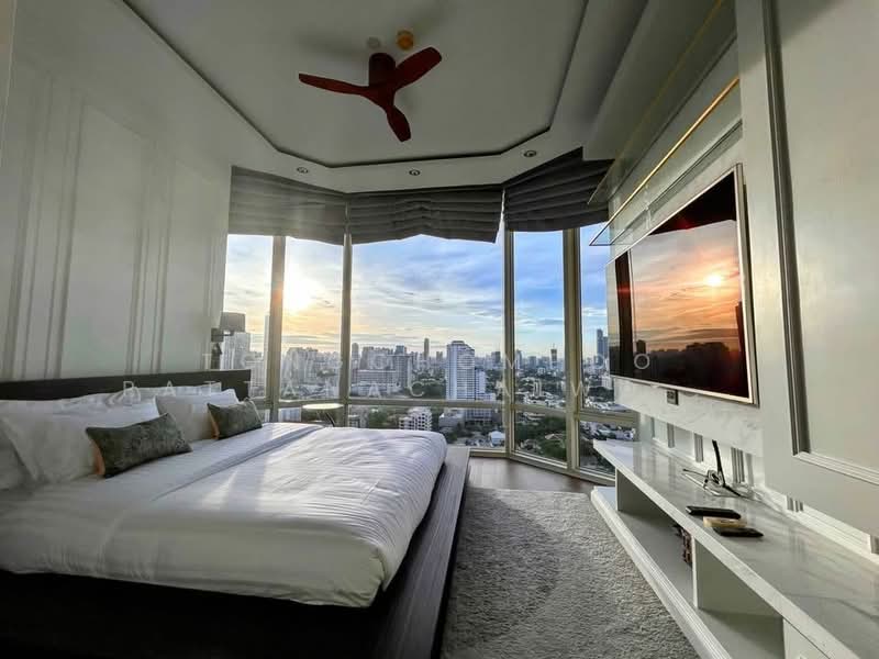 Royce Private Residences, Bangkok, 61 Soi Sukhumvit 31, Khlongtoei Nua, Watthana, Bangkok, 2 Bedrooms, 112 sqm, Condo For Rent, by Tongchompoo Pattanachaiwongkoon, 500435415 - DDproperty.com