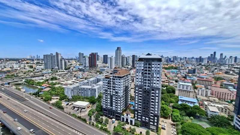 The Base Park East Sukhumvit 77, Bangkok, 99 Soi Pridi Banomyong 2, Phra Kanong Nua, Watthana, Bangkok, 1 Bedroom, 31 sqm, Condo For Sale, by Tongchompoo Pattanachaiwongkoon, 500435422 - DDproperty.com