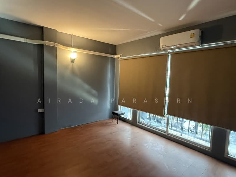 รามอินทรา 52/1, Bangkok, Ram Inthra, Khan Na Yao, Bangkok, , 76 sqm, Shophouse Option To Buy, by Airada Parasarn, 500435460 - DDproperty.com