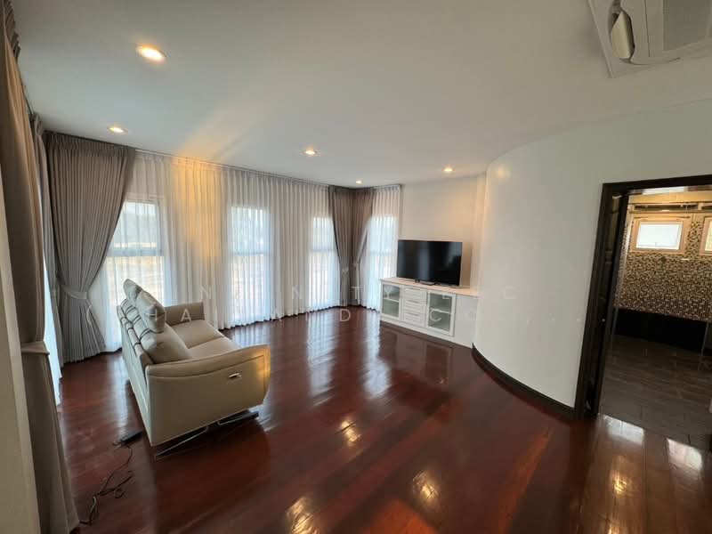 หนองปลาไหล บางละมุง, Chon Buri (Pattaya), Nong Pla Lai, Bang Lamung (Pattaya), Chon Buri (Pattaya), 6 Bedrooms, 700 sqm, Single Detached House For Sale, by Infinity EEC (Thailand) Co., Ltd., 500435473 - DDproperty.com