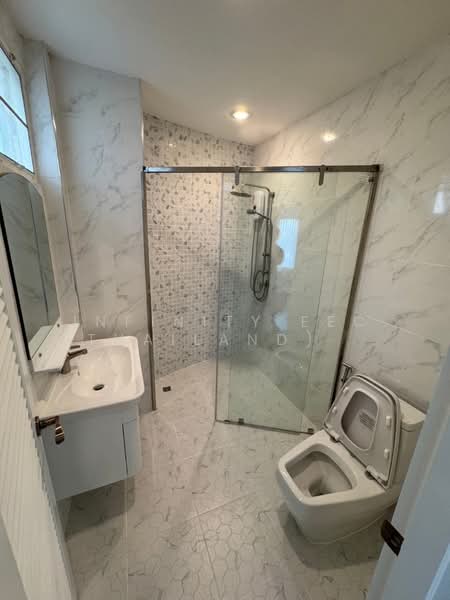 หนองปลาไหล บางละมุง, Chon Buri (Pattaya), Nong Pla Lai, Bang Lamung (Pattaya), Chon Buri (Pattaya), 6 Bedrooms, 700 sqm, Single Detached House For Sale, by Infinity EEC (Thailand) Co., Ltd., 500435473 - DDproperty.com