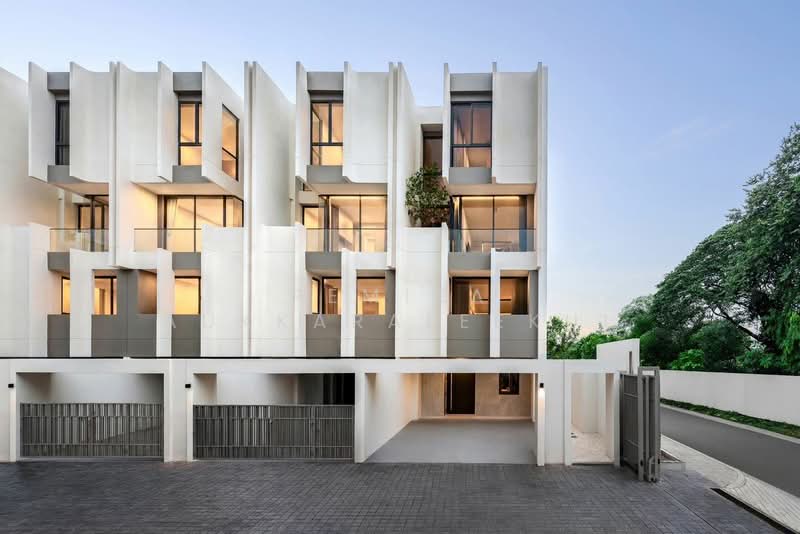 91 KINTON Ladprao 91, Bangkok, ซอยลาดพร้าว 91 ลาดพร้าว, Khlong Chaokhun Sing, Wang Thonglang, Bangkok, 3 Bedrooms, 295 sqm, Townhouse For Sale, by Pemika Aukkaraleekul, 500435496 - DDproperty.com