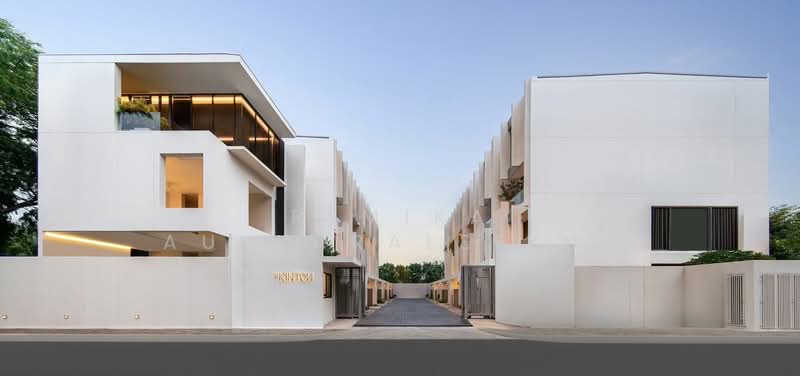 91 KINTON Ladprao 91, Bangkok, ซอยลาดพร้าว 91 ลาดพร้าว, Khlong Chaokhun Sing, Wang Thonglang, Bangkok, 3 Bedrooms, 295 sqm, Townhouse For Sale, by Pemika Aukkaraleekul, 500435496 - DDproperty.com