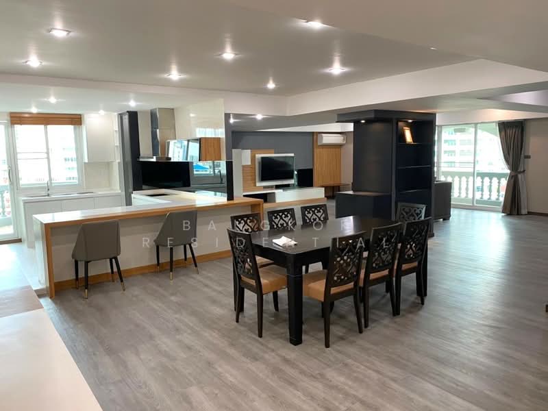 Royal Castle Sukhumvit, Bangkok, 30 Soi Sukhumvit 39, Khlongtoei Nua, Watthana, Bangkok, 4 Bedrooms, 265 sqm, Condo For Sale, by Bangkok Residential, 500435518 - DDproperty.com