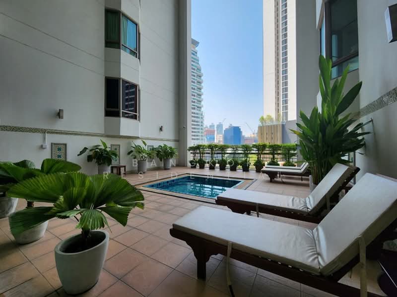 Royal Castle Sukhumvit, Bangkok, 30 Soi Sukhumvit 39, Khlongtoei Nua, Watthana, Bangkok, 4 Bedrooms, 265 sqm, Condo For Sale, by Bangkok Residential, 500435518 - DDproperty.com