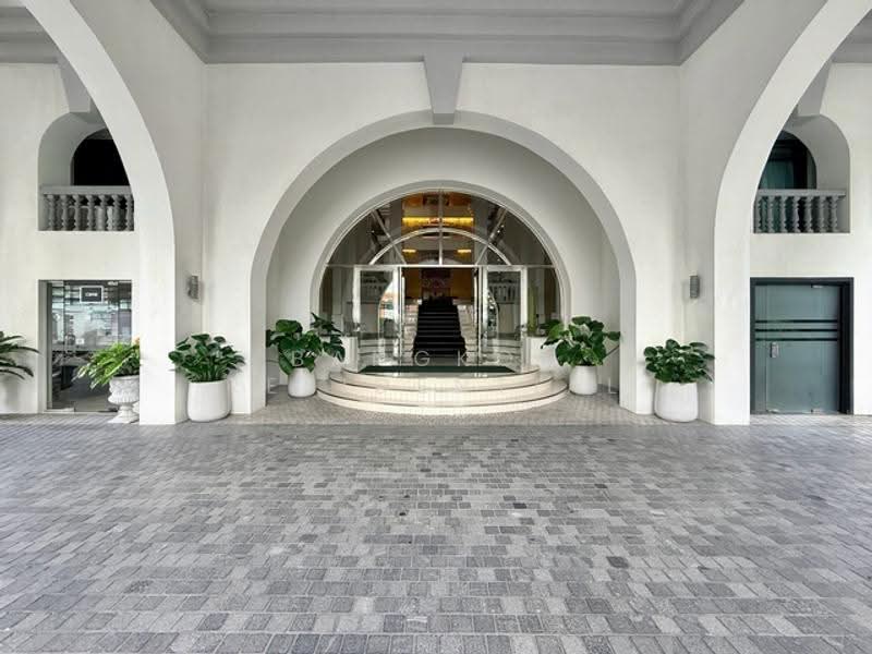 Royal Castle Sukhumvit : รอยัล คาสเซอร์ สุขุมวิท, กรุงเทพ, 30 ซอยสุขุมวิท 39, คลองเตยเหนือ, วัฒนา, กรุงเทพ, 265 ตร.ม., คอนโด ขาย, โดย Bangkok Residential, 500435518 - DDproperty.com