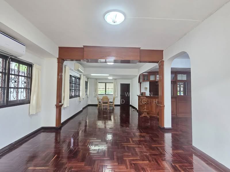 ให้เช่า บ้านเดี่ยว 2 ชั้น ซอยแจ้งวัฒนะ 14 ใกล้ Harrow International School, Bangkok, Thung Song Hong, Lak Si, Bangkok, 4 Bedrooms, 250 sqm, Single Detached House For Rent, by Noppawan Ruangdech, 500435550 - DDproperty.com