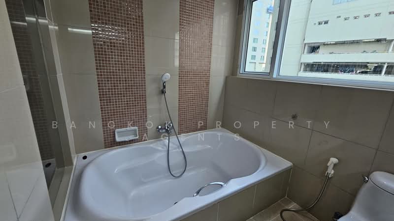 The Grand Sethiwan, Bangkok, 82 Soi Sukhumvit 24, Khong Tan, Khlong Toei, Bangkok, 2 Bedrooms, 150 sqm, Condo For Rent, by BANGKOK PROPERTY AGENTS, 500435572 - DDproperty.com