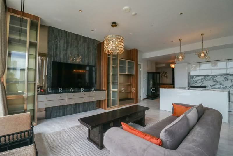 Four Seasons Private Residences : โฟร์ ซีซั่นส์ ไพรเวท เรสสิเด้นซ์, กรุงเทพ, 300 ถนนเจริญกรุง, ยานนาวา, สาทร, กรุงเทพ, 250 ตร.ม., คอนโด ให้เช่า, โดย Jurarat Srichat, 500435579 - DDproperty.com