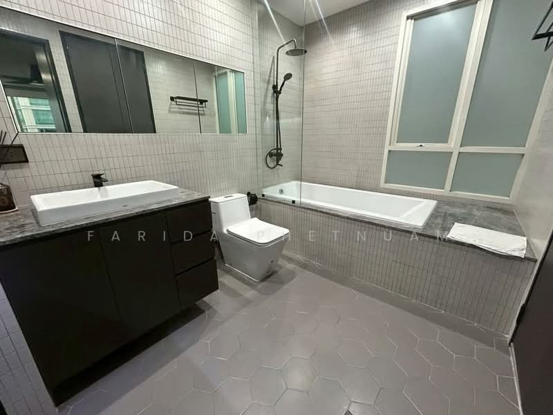 The Address Chidlom, Bangkok, Ploenchit Road, Lumphini, Pathum Wan, Bangkok, 2 Bedrooms, 79 sqm, Condo For Sale, by Farida Phetnuam, 500435597 - DDproperty.com