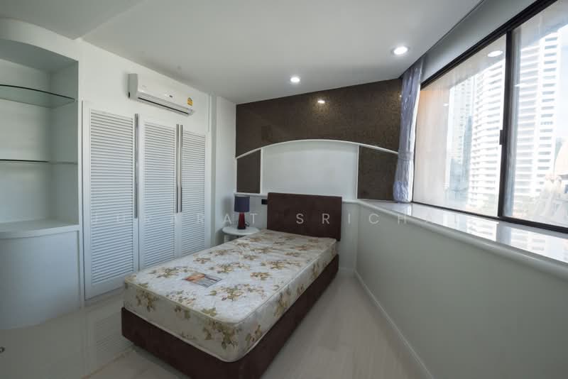 President Park Sukhumvit 24, Bangkok, 99 Sukhumvit 24 Alley, Khlongtoei Nua, Watthana, Bangkok, 3 Bedrooms, 240 sqm, Condo For Sale, by Jurarat Srichat, 500435600 - DDproperty.com
