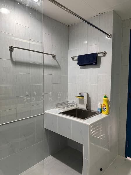 Peak Condo, Chon Buri (Pattaya), Soi Phratamnak Phratamnak, Nong Pru, Bang Lamung (Pattaya), Chon Buri (Pattaya), Studio, 47 sqm, Condo For Rent, by Praewpakar Soontawong, 500435603 - DDproperty.com