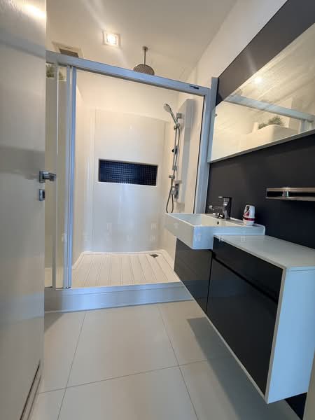 The Room Sukhumvit 62, Bangkok, 2288 Sukhumvit Road, Bang Chak, Phra Khanong, Bangkok, 1 Bedroom, 45 sqm, Condo For Rent, by สุจิตรา ศิริจินดาพันธ์, 500435619 - DDproperty.com
