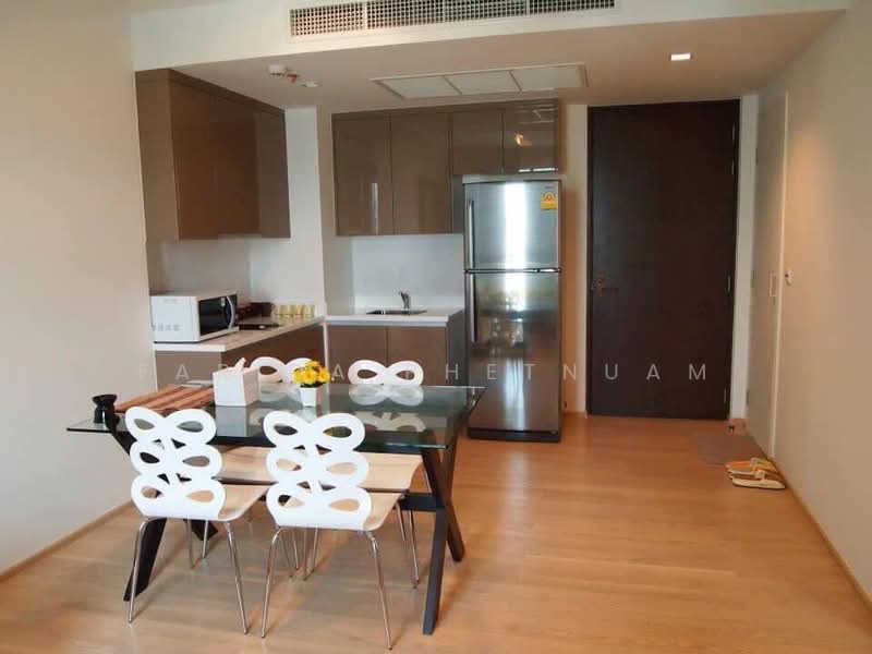 Siri At Sukhumvit, Bangkok, 902 Sukhumvit Road, Phra Kanong, Khlong Toei, Bangkok, 1 Bedroom, 51 sqm, Condo For Rent, by Farida Phetnuam, 500435625 - DDproperty.com