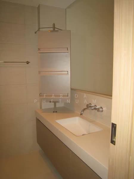 Siri At Sukhumvit, Bangkok, 902 Sukhumvit Road, Phra Kanong, Khlong Toei, Bangkok, 1 Bedroom, 51 sqm, Condo For Rent, by Farida Phetnuam, 500435625 - DDproperty.com