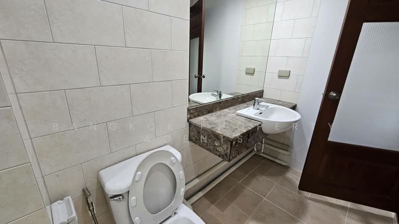 The Grand Sethiwan, Bangkok, 82 Soi Sukhumvit 24, Khong Tan, Khlong Toei, Bangkok, 2 Bedrooms, 151 sqm, Condo For Rent, by BANGKOK PROPERTY AGENTS, 500435646 - DDproperty.com