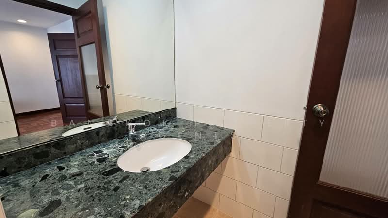 The Grand Sethiwan, Bangkok, 82 Soi Sukhumvit 24, Khong Tan, Khlong Toei, Bangkok, 3 Bedrooms, 250 sqm, Condo For Rent, by BANGKOK PROPERTY AGENTS, 500435675 - DDproperty.com