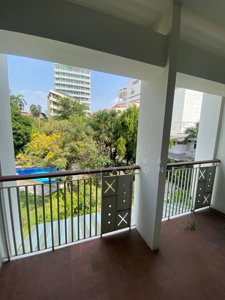Tippy Court, Bangkok, 19 Sukhumvit 35 Alley, Khlongtoei Nua, Watthana, Bangkok, 1 Bedroom, 35 sqm, Apartment For Rent, by Praewpakar Soontawong, 500435709 - DDproperty.com
