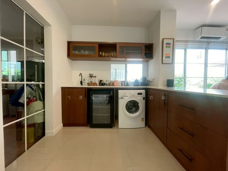 Ladawan Ramintra Km.2, Bangkok, Ram Inthra Road, Anusaowari, Bang Khen, Bangkok, 3 Bedrooms, 200 sqm, Single Detached House For Sale, by Wasana Meetheam, 500435715 - DDproperty.com