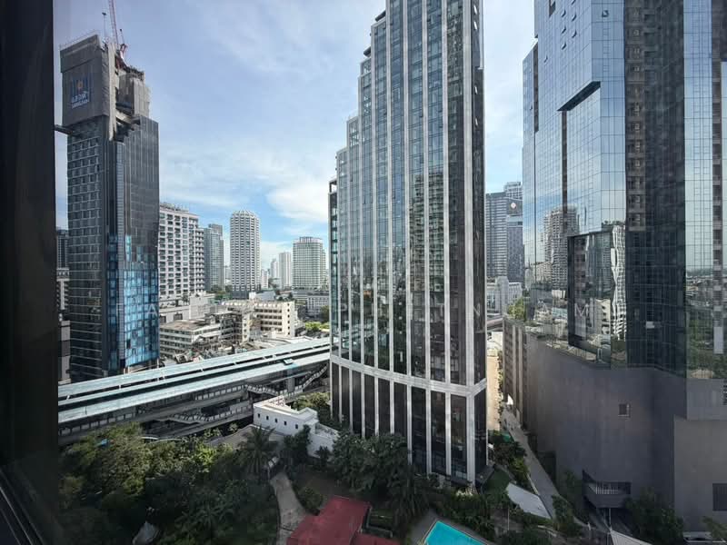 The Esse Sukhumvit 36, Bangkok, Soi Sukhumvit 36, Sukhumvit Road, Phra Kanong, Khlong Toei, Bangkok, 1 Bedroom, 38 sqm, Condo For Rent, by Farida Phetnuam, 500435755 - DDproperty.com