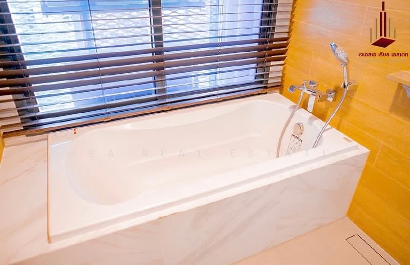 Taka Haus, Bangkok, 99 Soi Ekamai 10, Khlong Tan Nua, Watthana, Bangkok, 2 Bedrooms, 65 sqm, Condo For Sale, by JSA REAL ESTATE, 500435770 - DDproperty.com