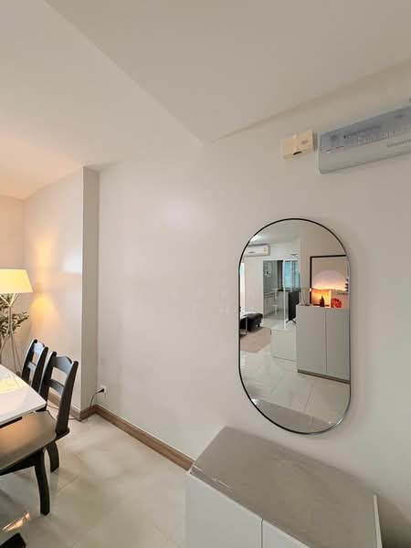 Supalai Park Ekkamai-Thonglor, Bangkok, Petchaburi Road, Bang Kapi, Huai Khwang, Bangkok, 2 Bedrooms, 82 sqm, Condo For Sale, by Jurarat Srichat, 500435776 - DDproperty.com
