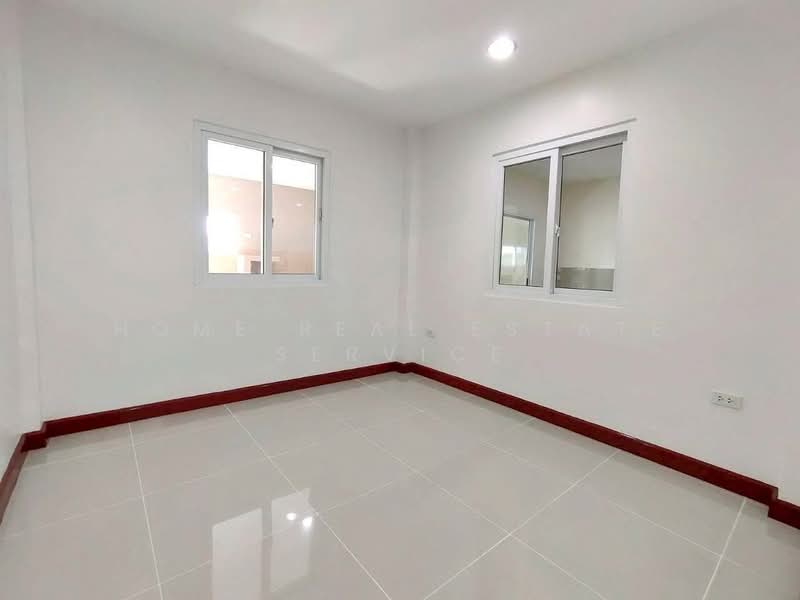Lapawan 21, Nonthaburi, Bang Phlap, Pak Kret, Nonthaburi, 6 Bedrooms, 228 sqm, Single Detached House For Sale, by HOME Real Estate Service, 500435779 - DDproperty.com